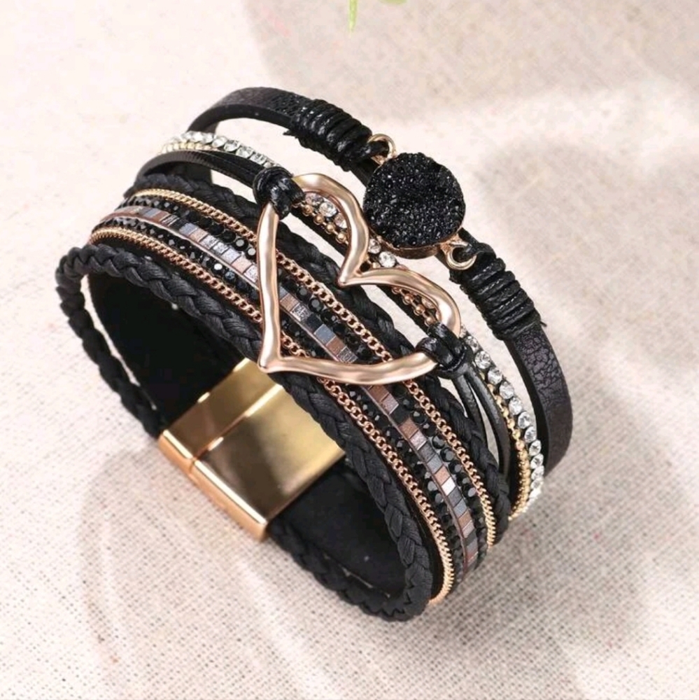 Black Magnetic closure bracelet 7.5" - Picture 2 of 3